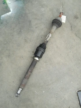 полуоска предна дясна Форд Фокус 1.8тдци 06г.