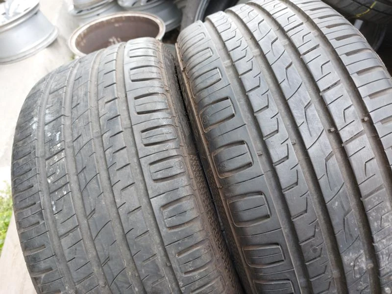 Гуми Летни 205/45R16, снимка 2 - Гуми и джанти - 36800676