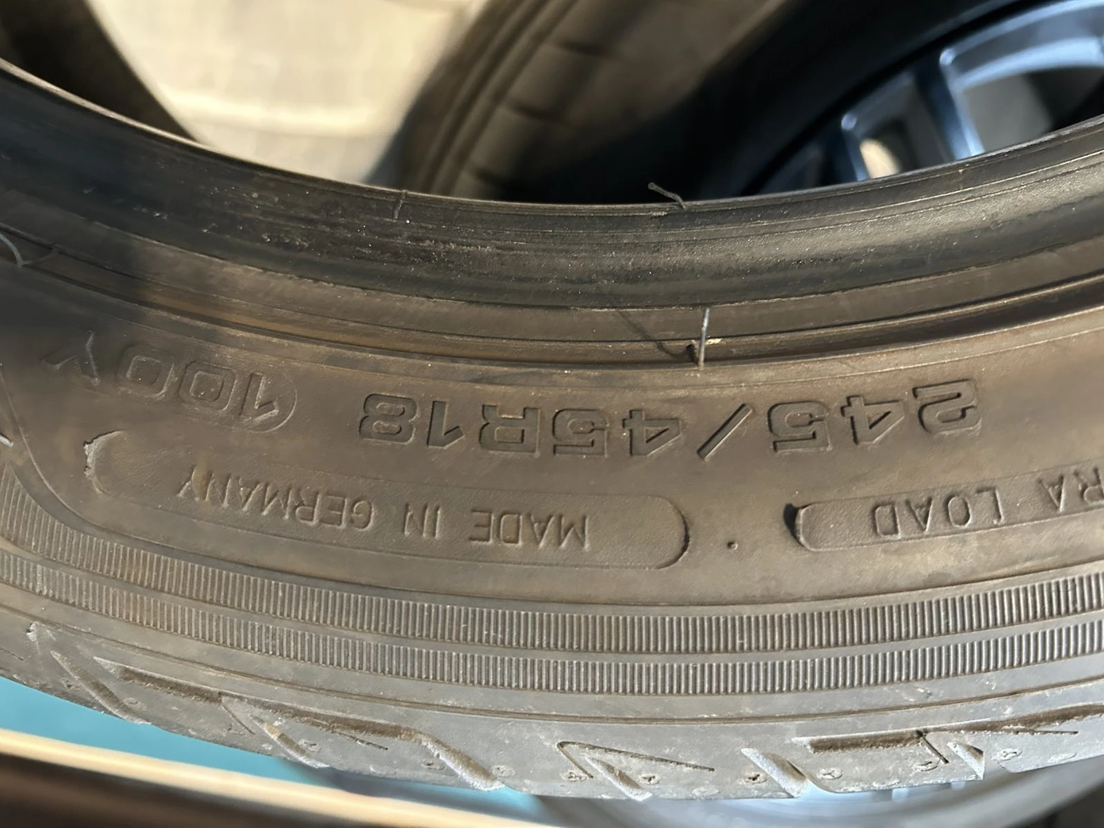 Гуми Летни 245/45R18, снимка 7 - Гуми и джанти - 53814476