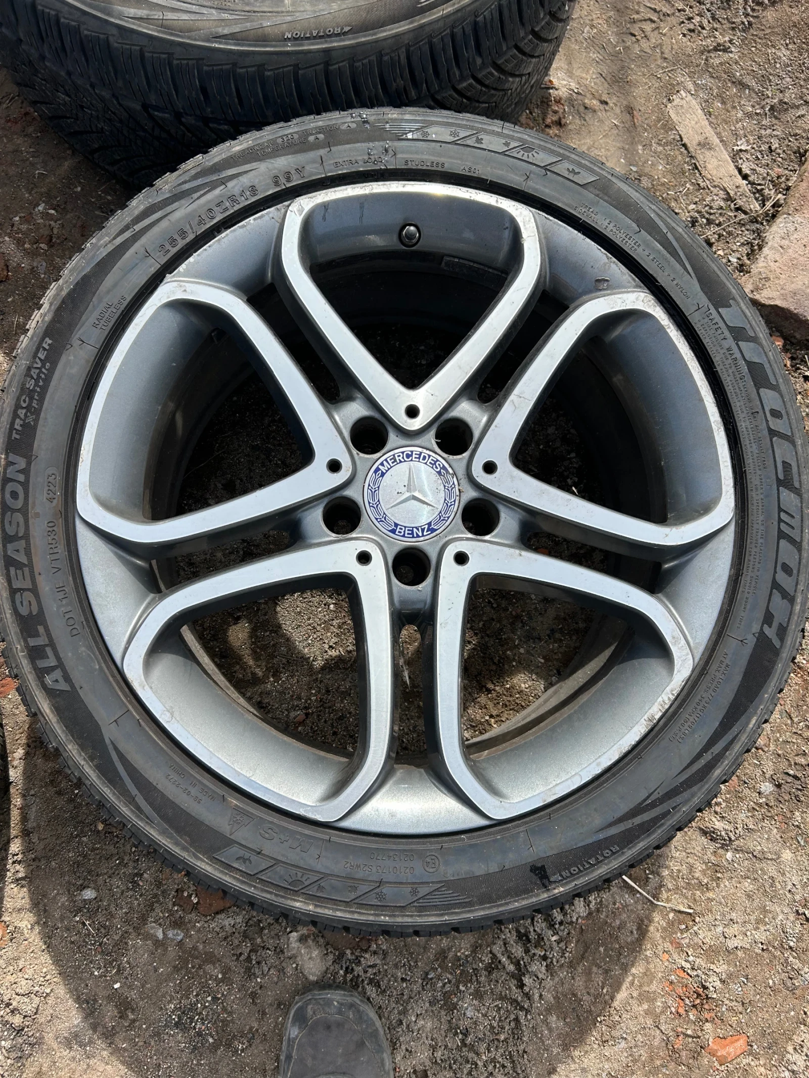 ���� � ������ 255/40R18 �� Mercedes-Benz CLS 350 | Mobile.bg � ����������� 3
