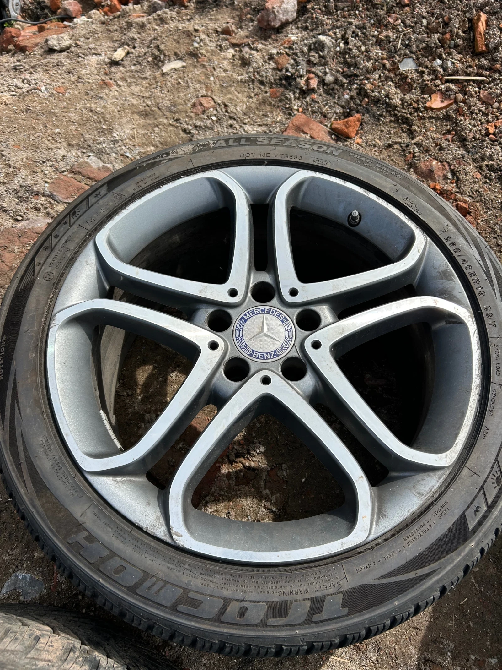 ���� � ������ 255/40R18 �� Mercedes-Benz CLS 350 | Mobile.bg � ����������� 5
