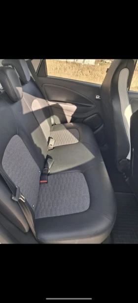 Renault Zoe, снимка 11