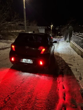Toyota Yaris, снимка 15