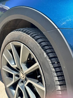 Skoda Superb Супърб Скаут, снимка 10