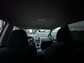 Toyota Auris, снимка 7