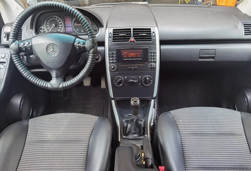 Mercedes-Benz A 200, снимка 12 - Автомобили и джипове - 47646602