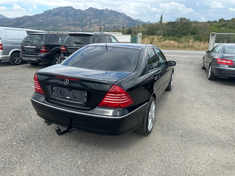 Mercedes-Benz C 180 AVANTGARDE* КАМЕРА* НАВИ* КОЖА, снимка 6 - Автомобили и джипове - 47077726