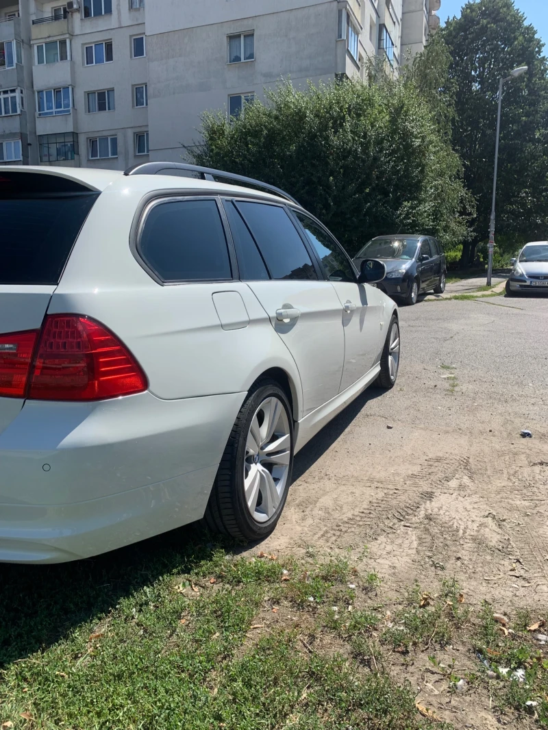 BMW 320, снимка 6 - Автомобили и джипове - 48951227