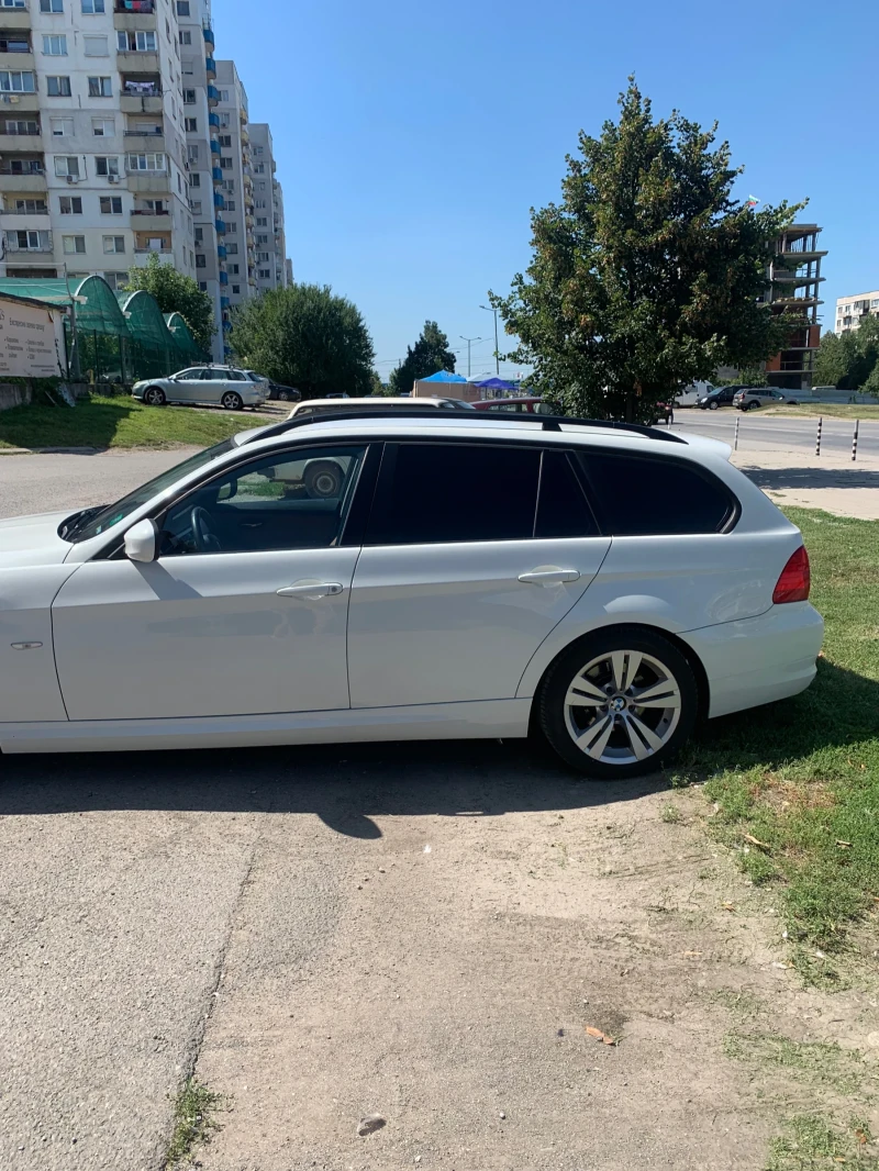 BMW 320, снимка 3 - Автомобили и джипове - 48951227