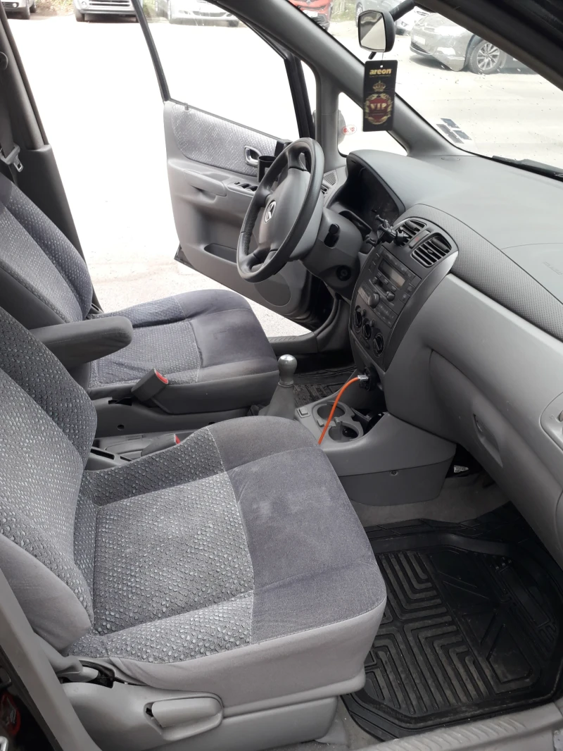 Mazda Premacy, снимка 16 - Автомобили и джипове - 49516300