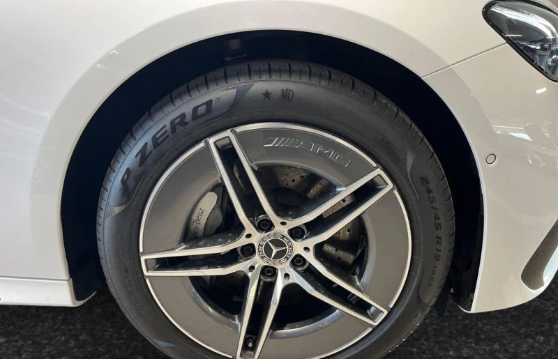 Mercedes-Benz E 300 de/AMG/PLUG-IN/SUPERSCREEN/BURM/DISTRONIC/CAMERA/, снимка 6 - Автомобили и джипове - 51624439