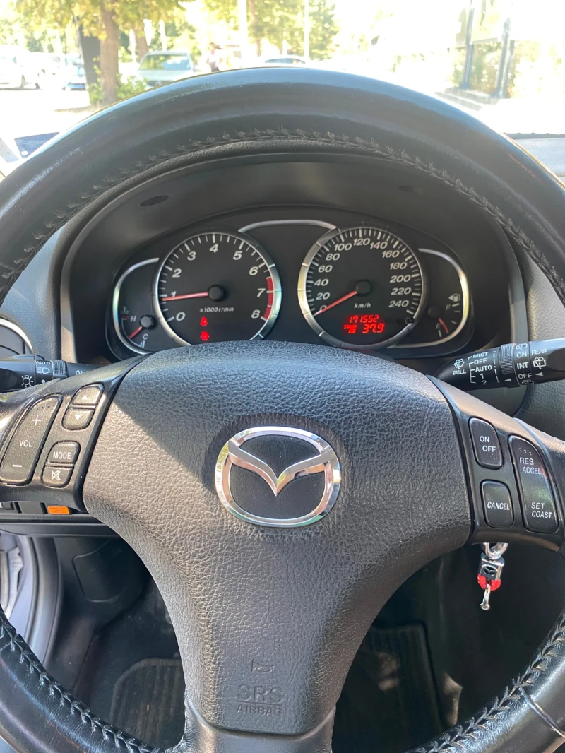 Mazda 6 2.0, снимка 8 - Автомобили и джипове - 53012607