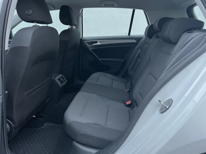 VW Golf 1.6TDi EuroVI ПРОЧЕТИ ОПИСАНИЕТО, снимка 13 - Автомобили и джипове - 52067022