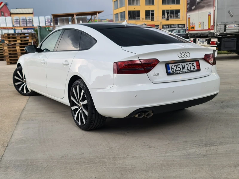 Audi A5 2.0TDI SPORTBACK S-Line, снимка 5 - Автомобили и джипове - 52235883