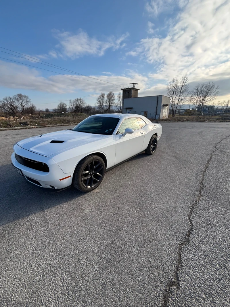 Dodge Challenger, снимка 4 - Автомобили и джипове - 53141421