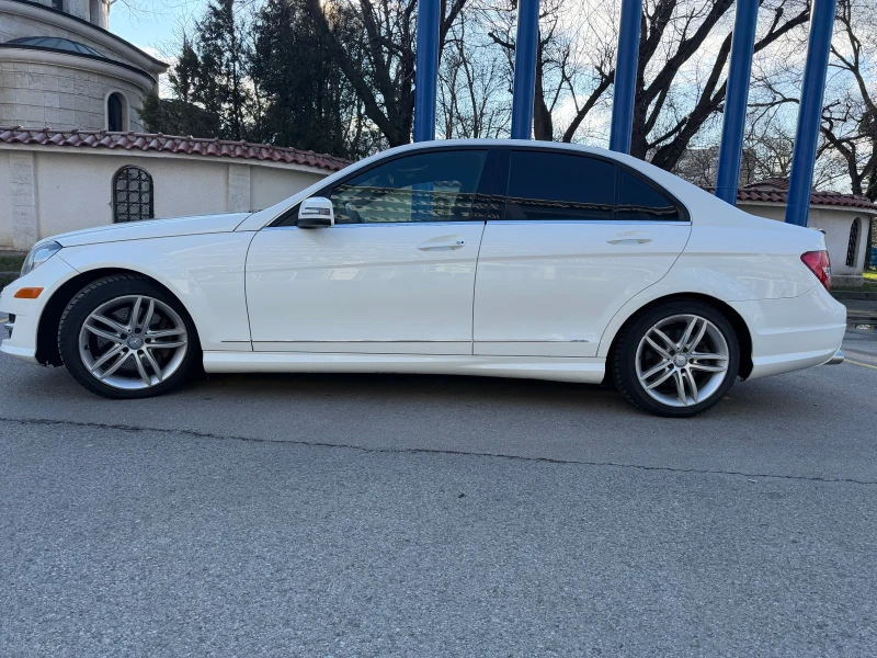 Mercedes-Benz C 300, снимка 3 - Автомобили и джипове - 53405804