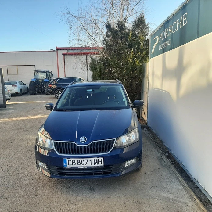 Skoda Fabia 1.0 - изображение 3