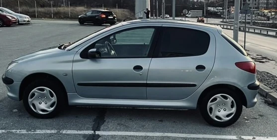 Peugeot 206, снимка 4 - Автомобили и джипове - 48382688