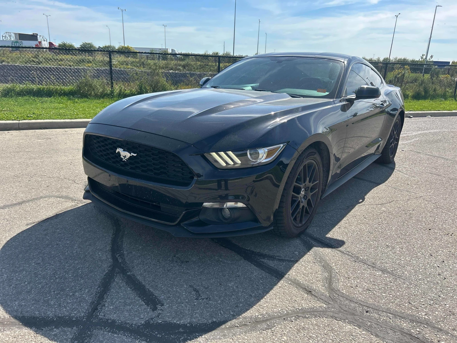 Ford Mustang 3.7* * V6* * АВТОКРЕДИТ* * CARFAX* * , снимка 1