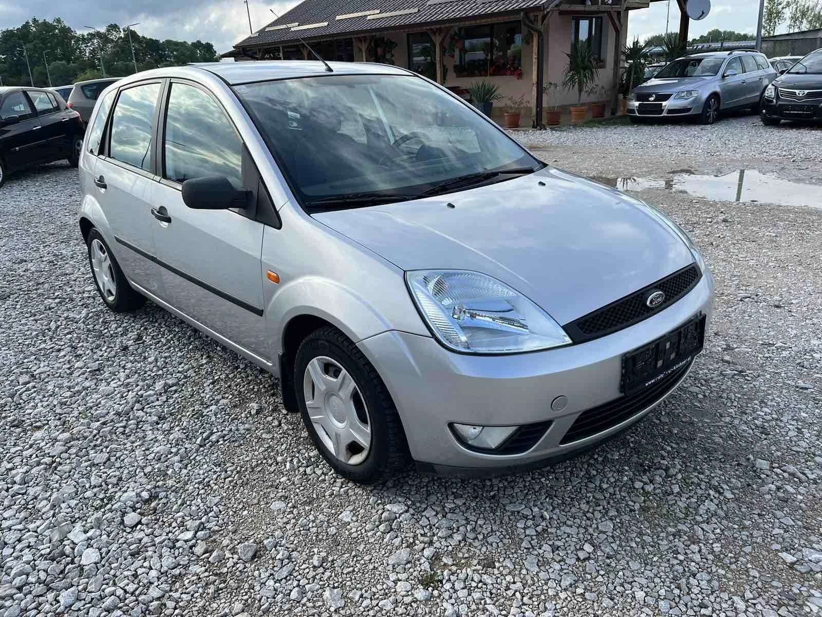 Ford Fiesta 1.4HDI 68кс. EURO 4 КЛИМАТИК - изображение 3