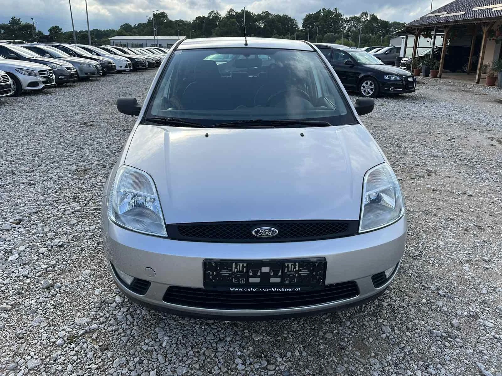 Ford Fiesta 1.4HDI 68кс. EURO 4 КЛИМАТИК - изображение 2