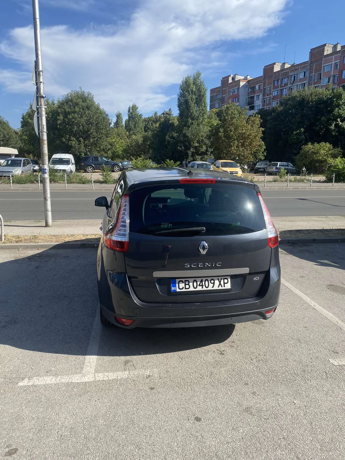 Renault Grand scenic 1.5dCi 7места обслужена с нови зимни гуми - изображение 3