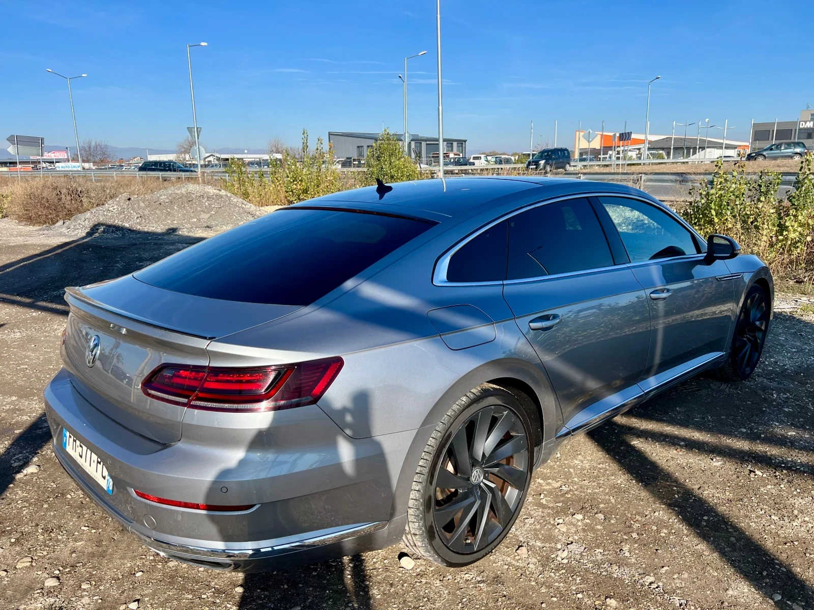 VW Arteon 2.0TDIPanorama 360 CAM  R-LINE - изображение 6