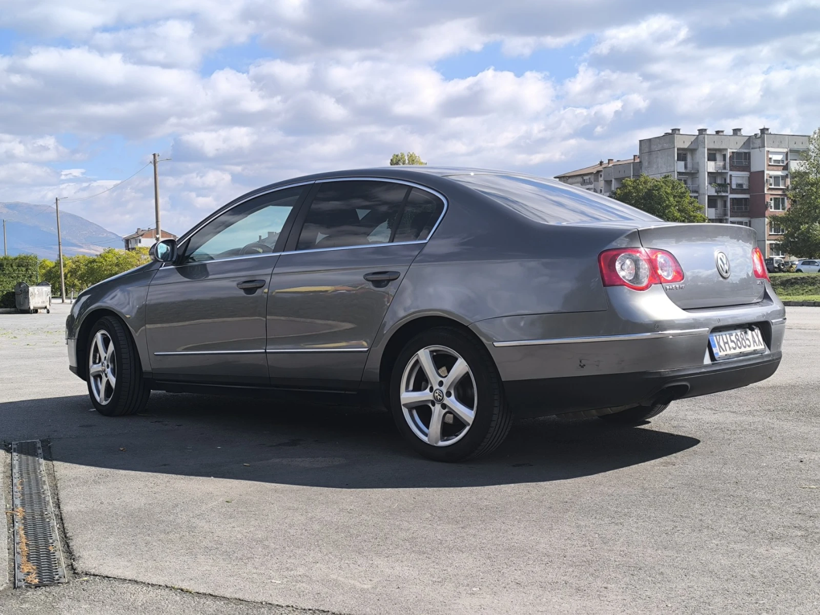 VW Passat 2.0 - изображение 5
