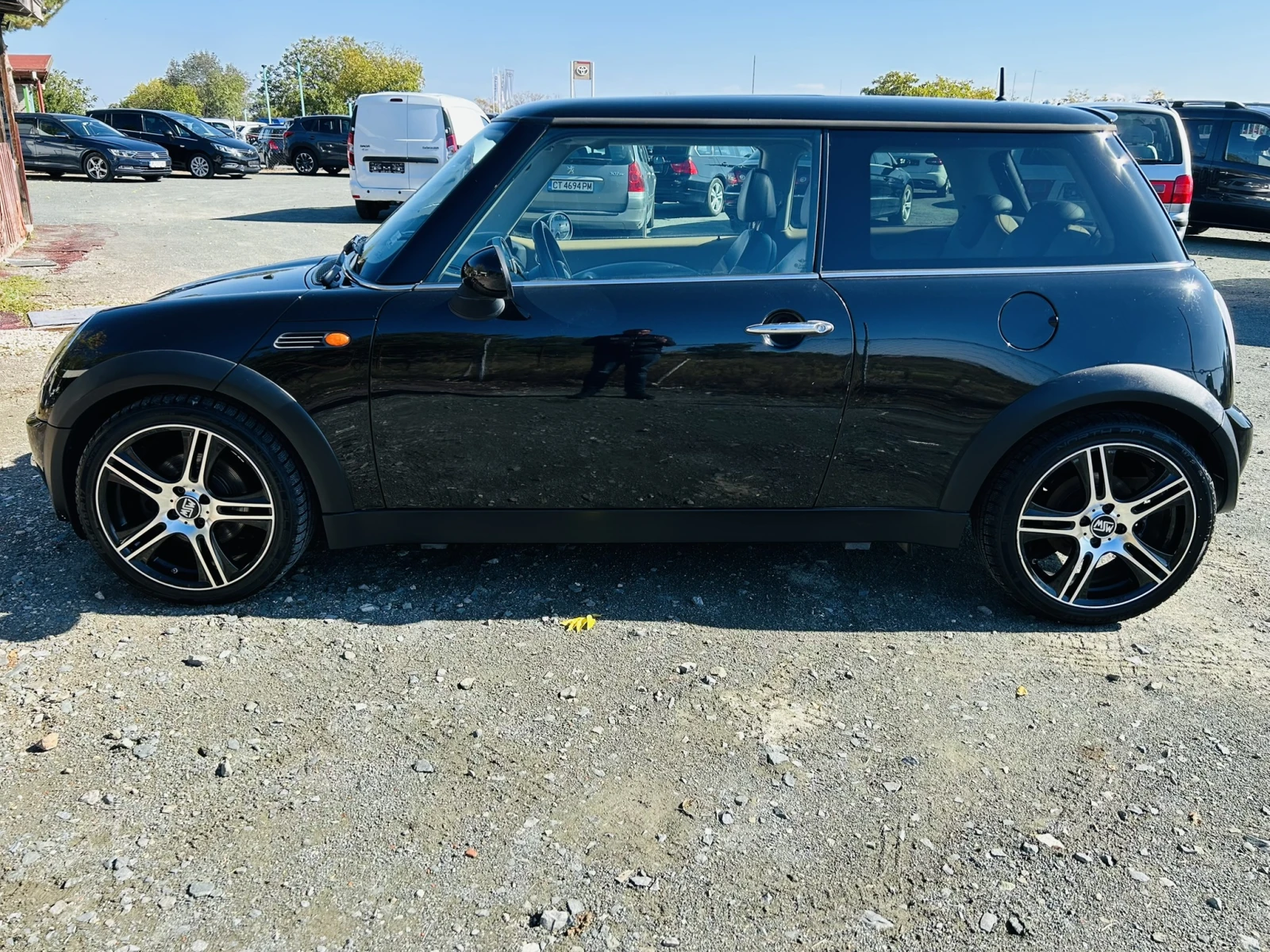Mini Cooper 1.6* Панорама х2* Кожа* Топ състояние - изображение 3