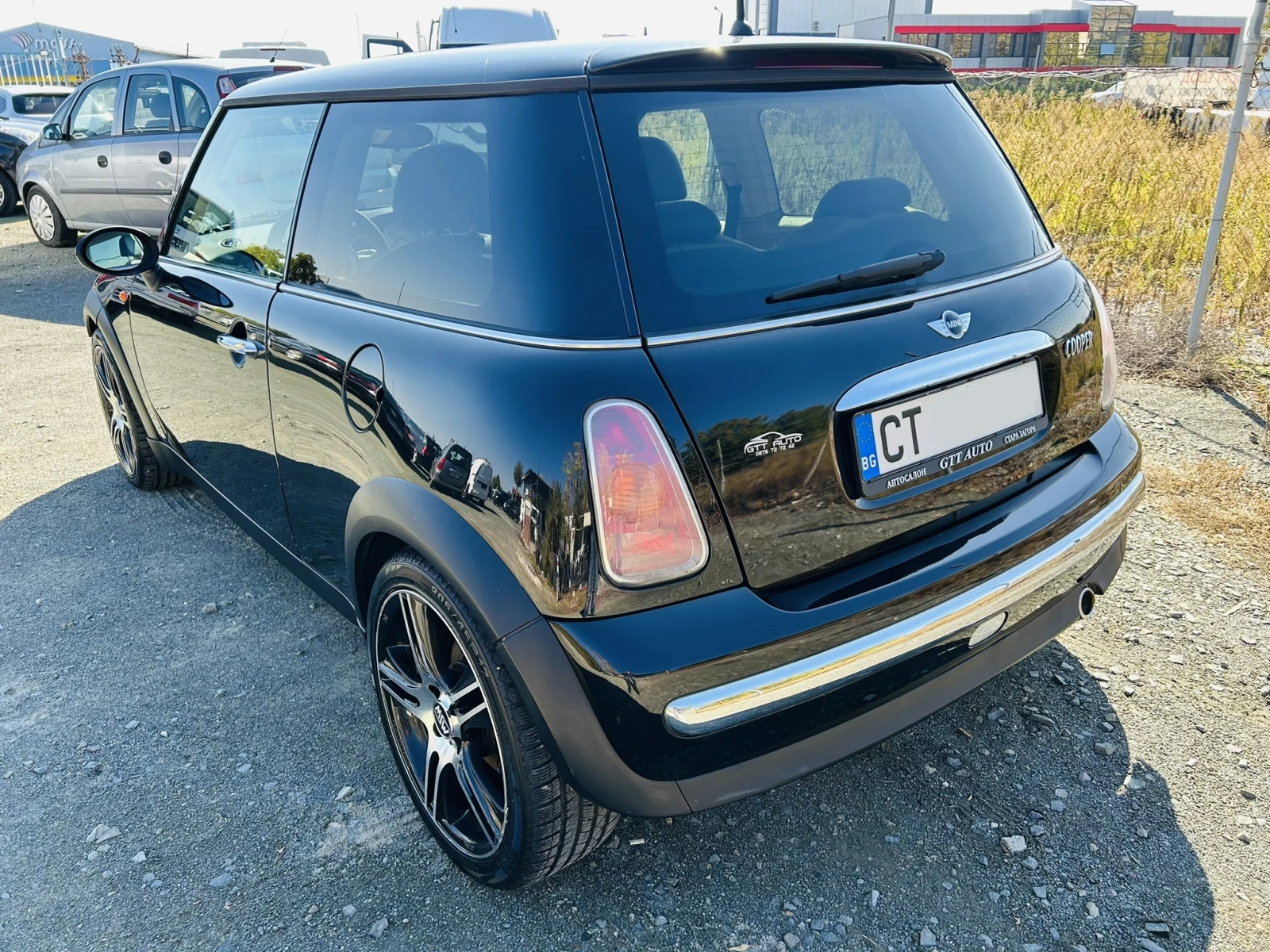 Mini Cooper 1.6* Панорама х2* Кожа* Топ състояние - изображение 4