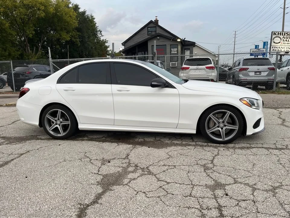 Mercedes-Benz C 300 * * CARFAX * * АВТО КРЕДИТ * *  - изображение 4