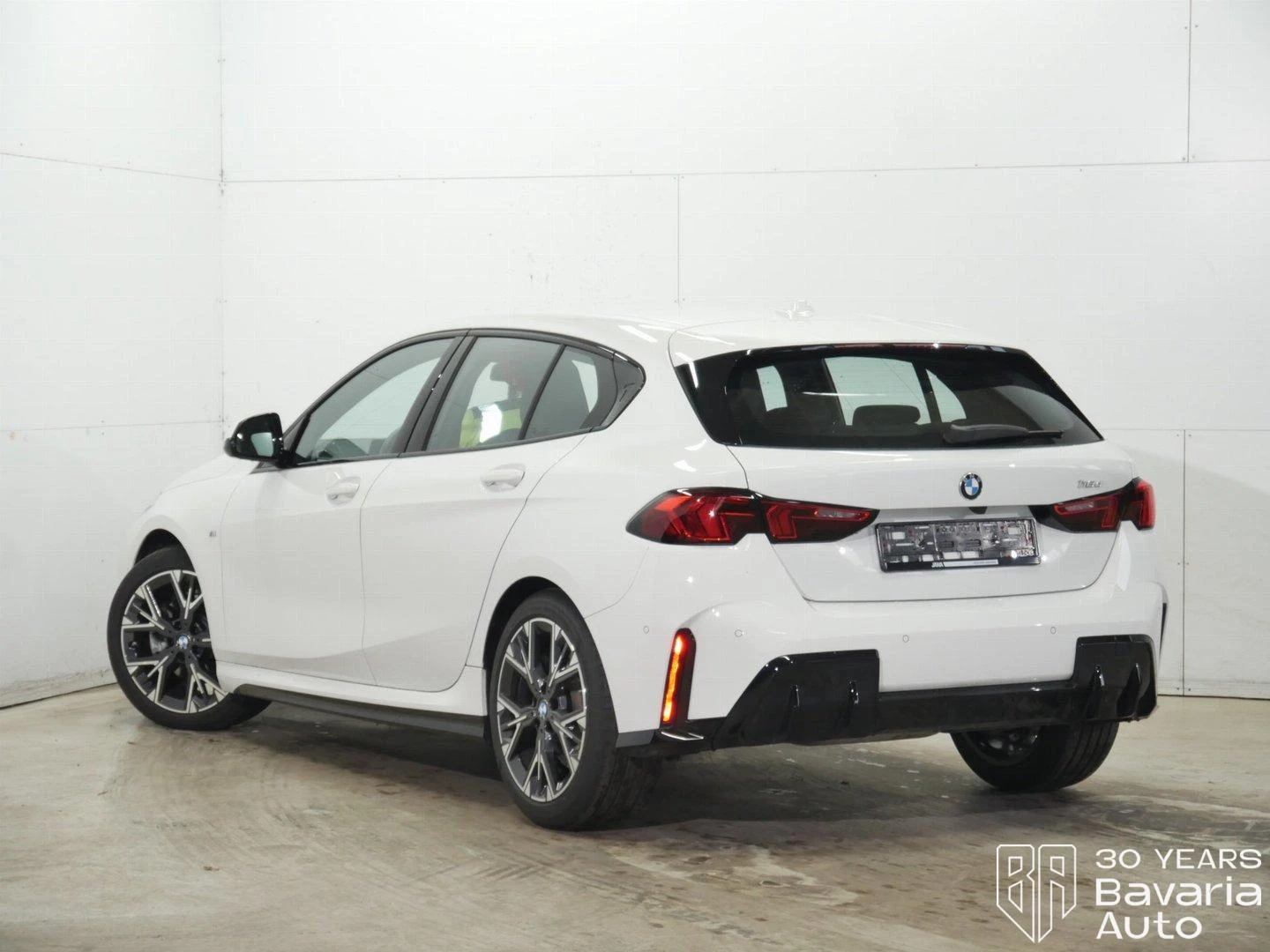 BMW 118 d Steptronic - изображение 2