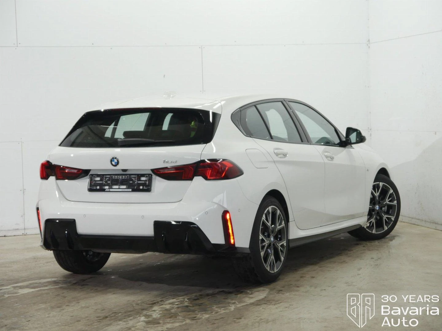 BMW 118 d Steptronic - изображение 3