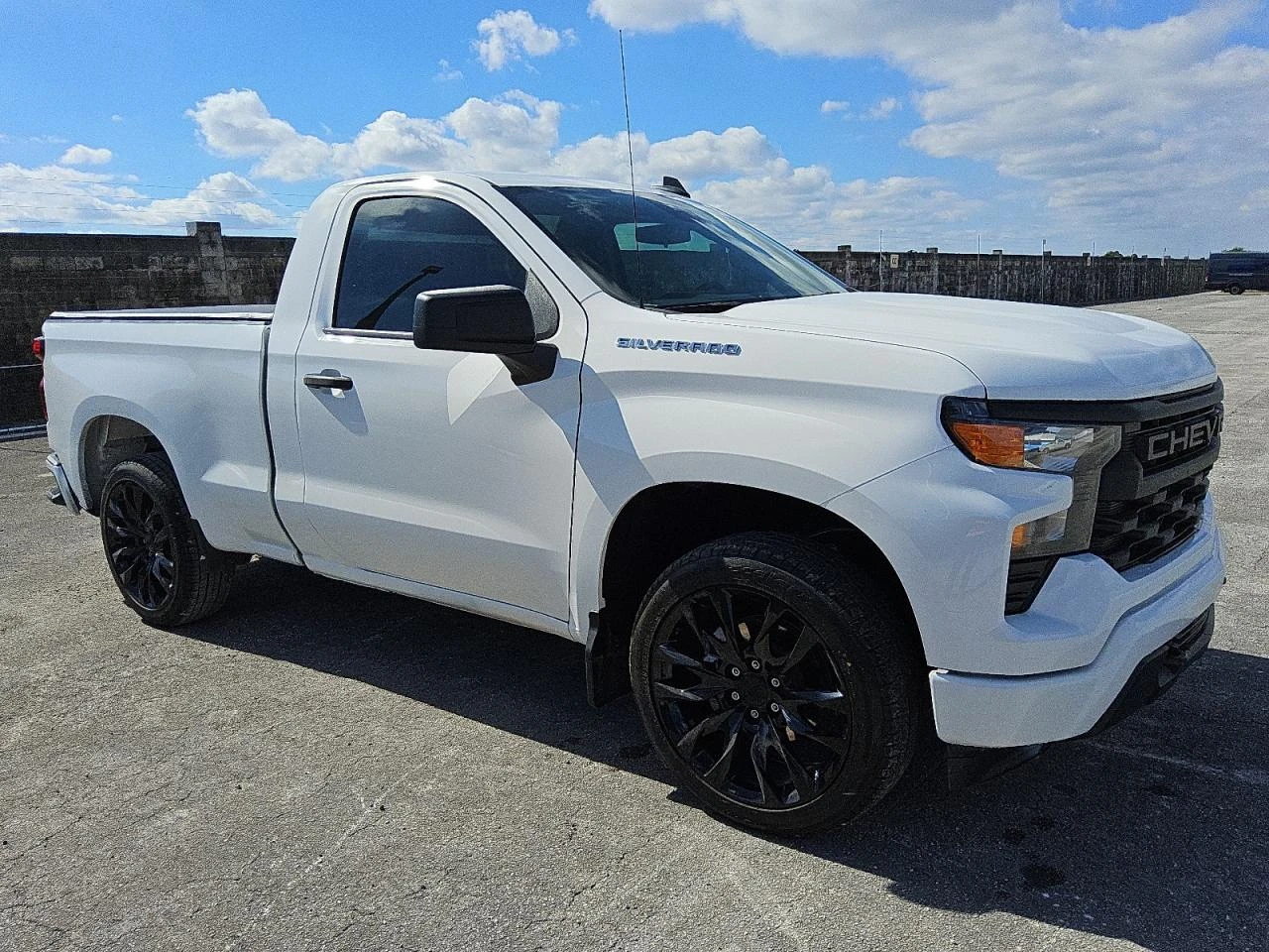 Chevrolet Silverado C1500 TurboMax Single Cab RWD WIRELESS CARPLAY - изображение 4