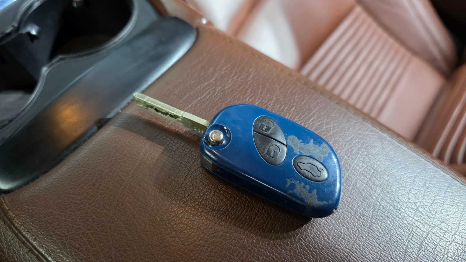 Maserati GranTurismo * 4.7* V8* КОЖА* КАМЕРА* , снимка 15 - Автомобили и джипове - 54073178