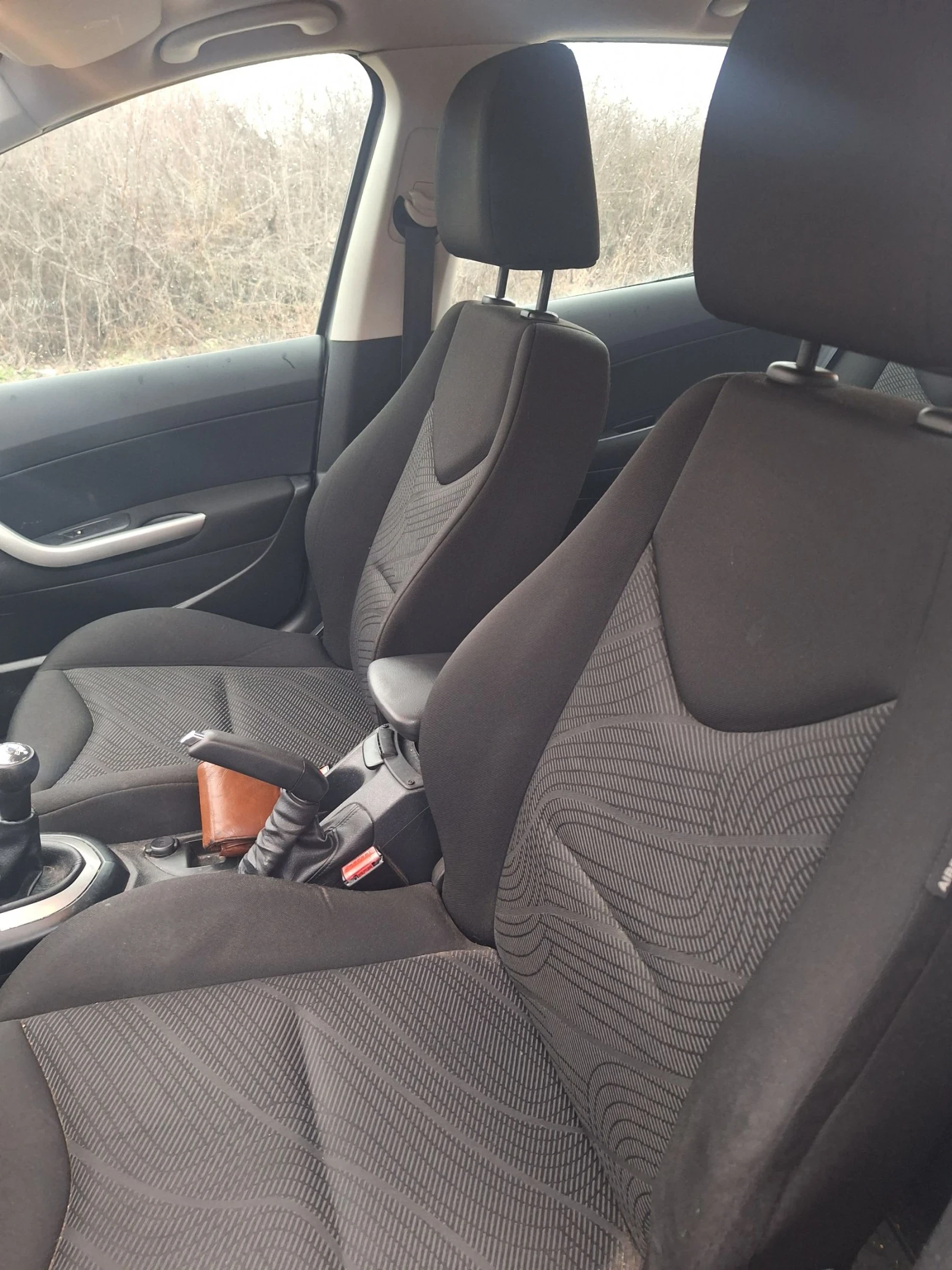 Peugeot 308 1.6i Газ/Бензин, снимка 14 - Автомобили и джипове - 54397335