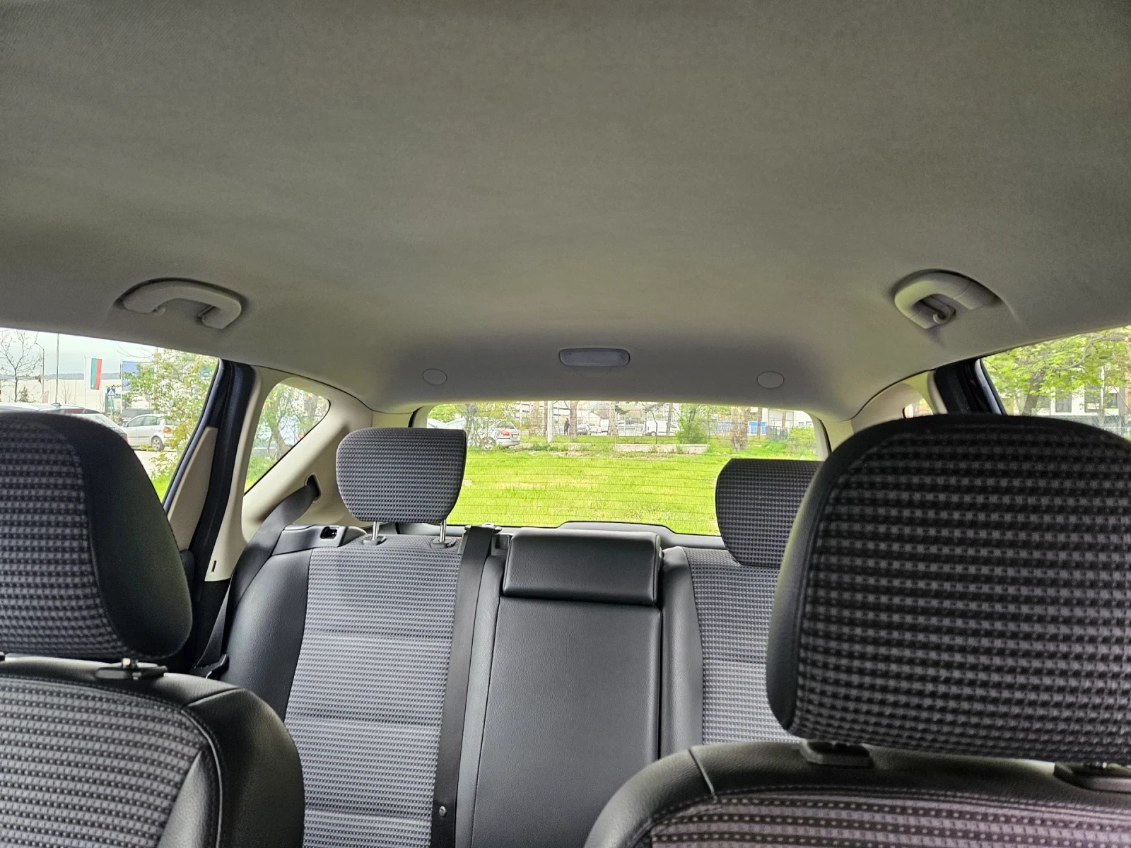 Mercedes-Benz A 150 Avangarde, снимка 8 - Автомобили и джипове - 54478399