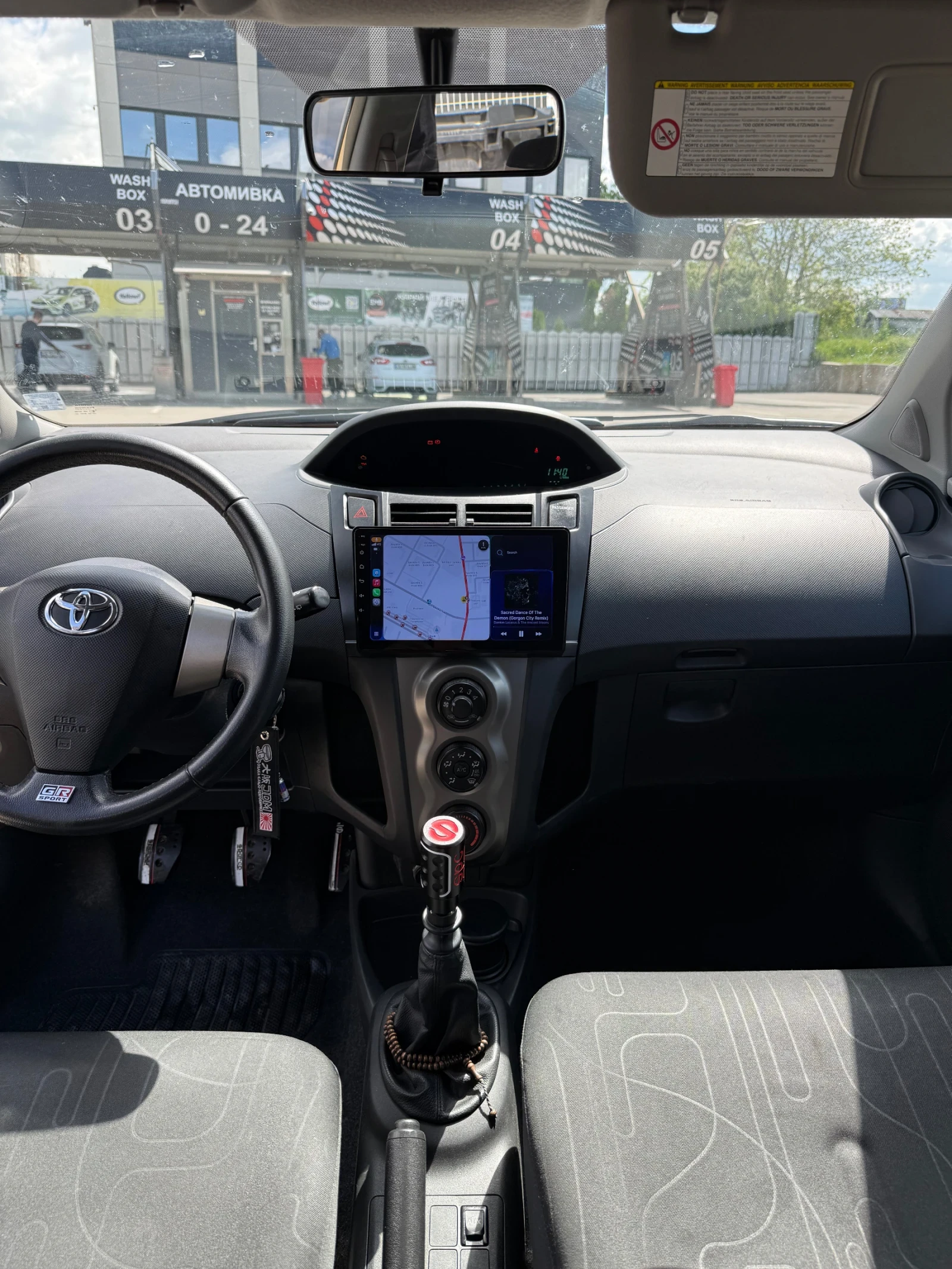 Toyota Yaris, снимка 9 - Автомобили и джипове - 54519070