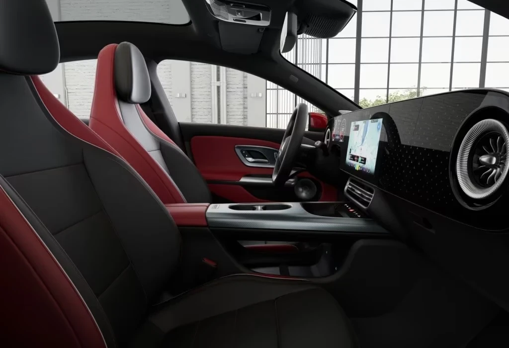 Mercedes-Benz CLA 350 4M AMG Premium Plus Burmester HUD 360 MultiB PANO, снимка 6 - Автомобили и джипове - 54582613