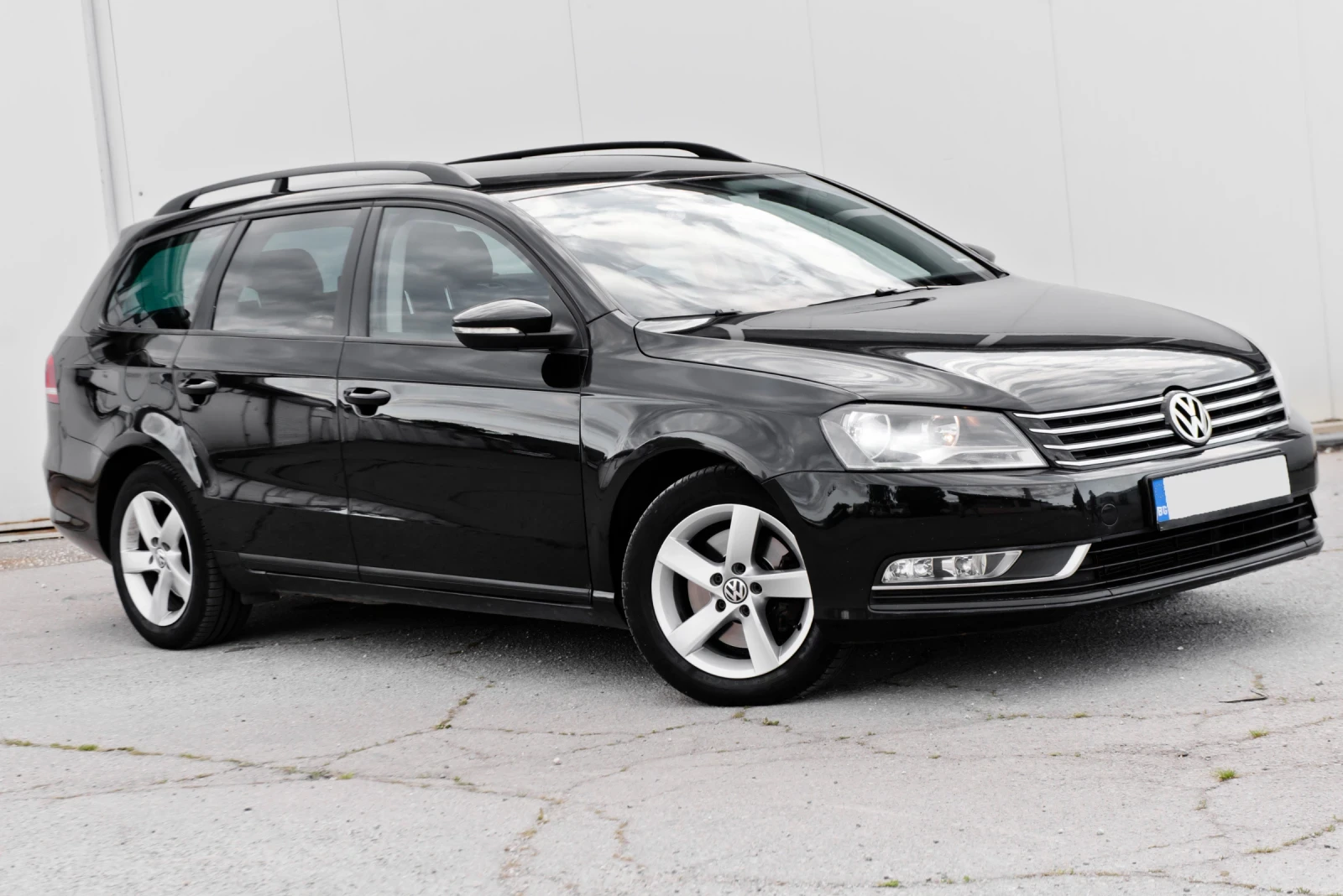 VW Passat, снимка 16 - Автомобили и джипове - 54599313