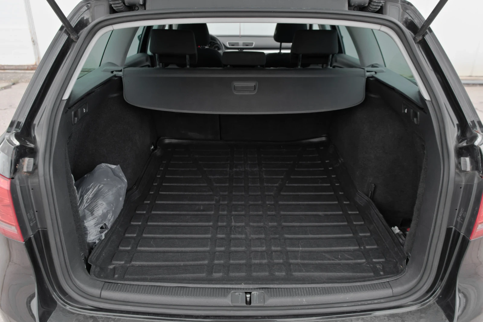 VW Passat, снимка 7 - Автомобили и джипове - 54599313