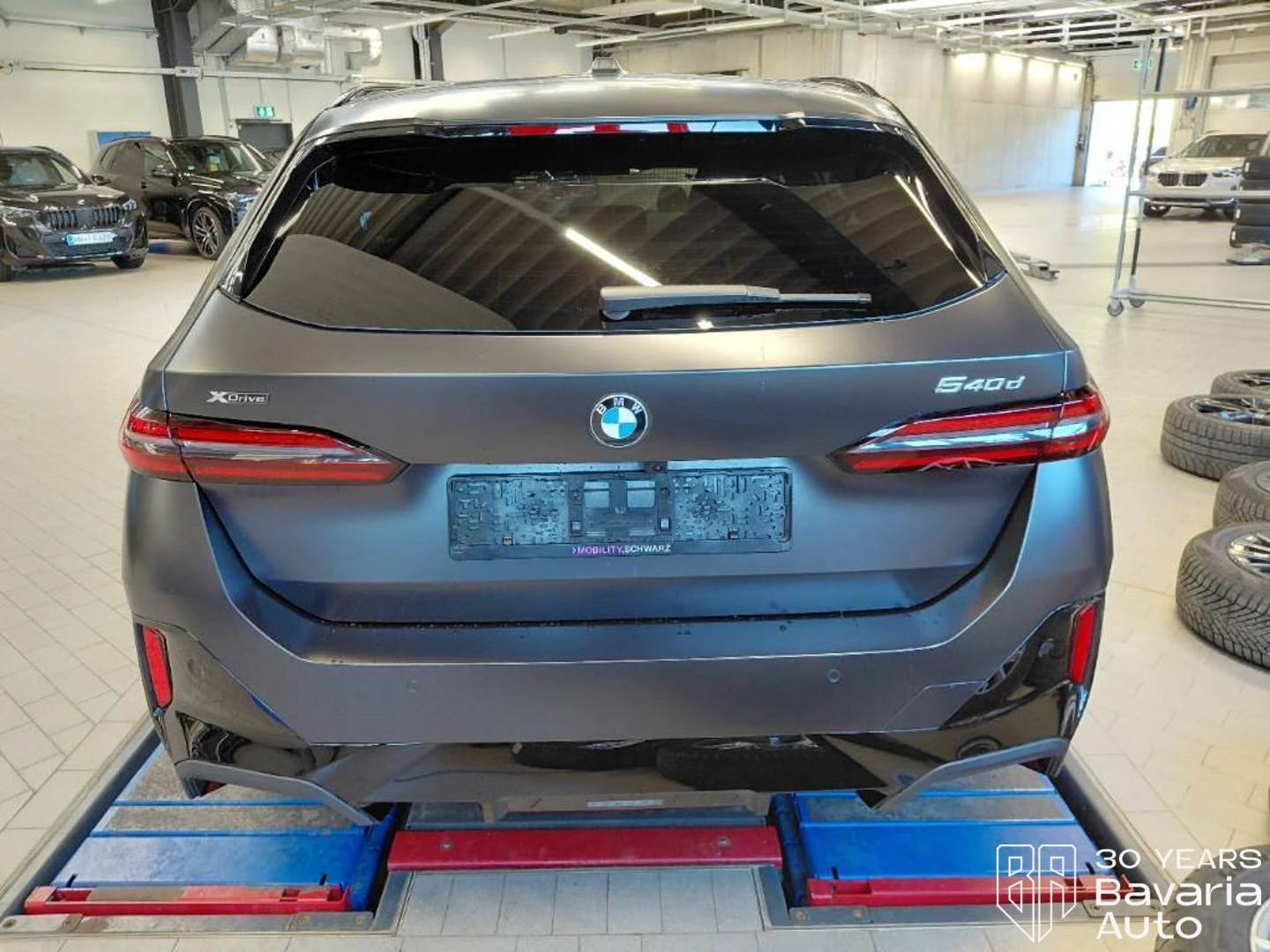 BMW 540 d Touring xDrive M Sport Paket , снимка 3 - Автомобили и джипове - 54814660