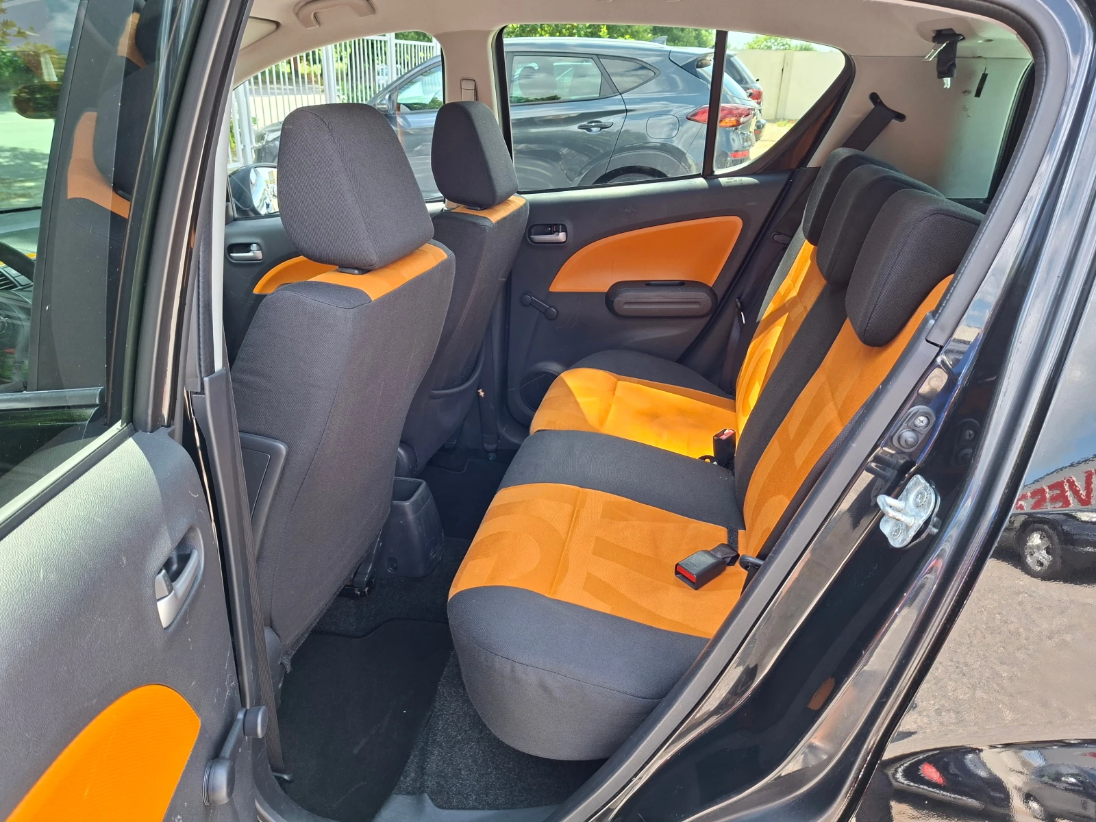 Opel Agila 1.2/86ks, снимка 11 - Автомобили и джипове - 54820500