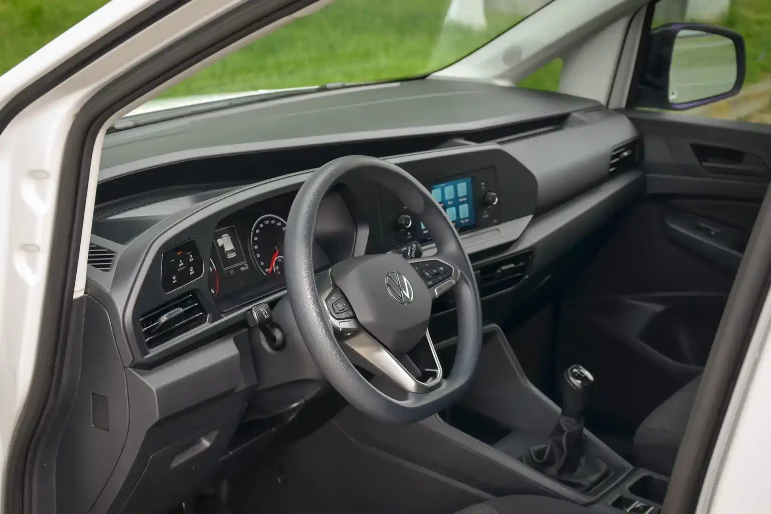VW Caddy 2, О TDI 102 k.c 6MT / N1 - товарен c 5 места, снимка 8 - Автомобили и джипове - 55006144