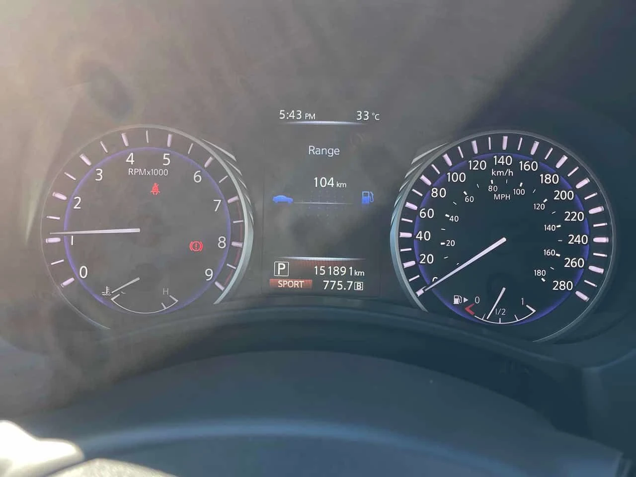 Infiniti Q60 * 3.0t * CARFAX * БЕЗ ПЪРВОНАЧАЛНА ВНОСКА, снимка 8 - Автомобили и джипове - 55143279