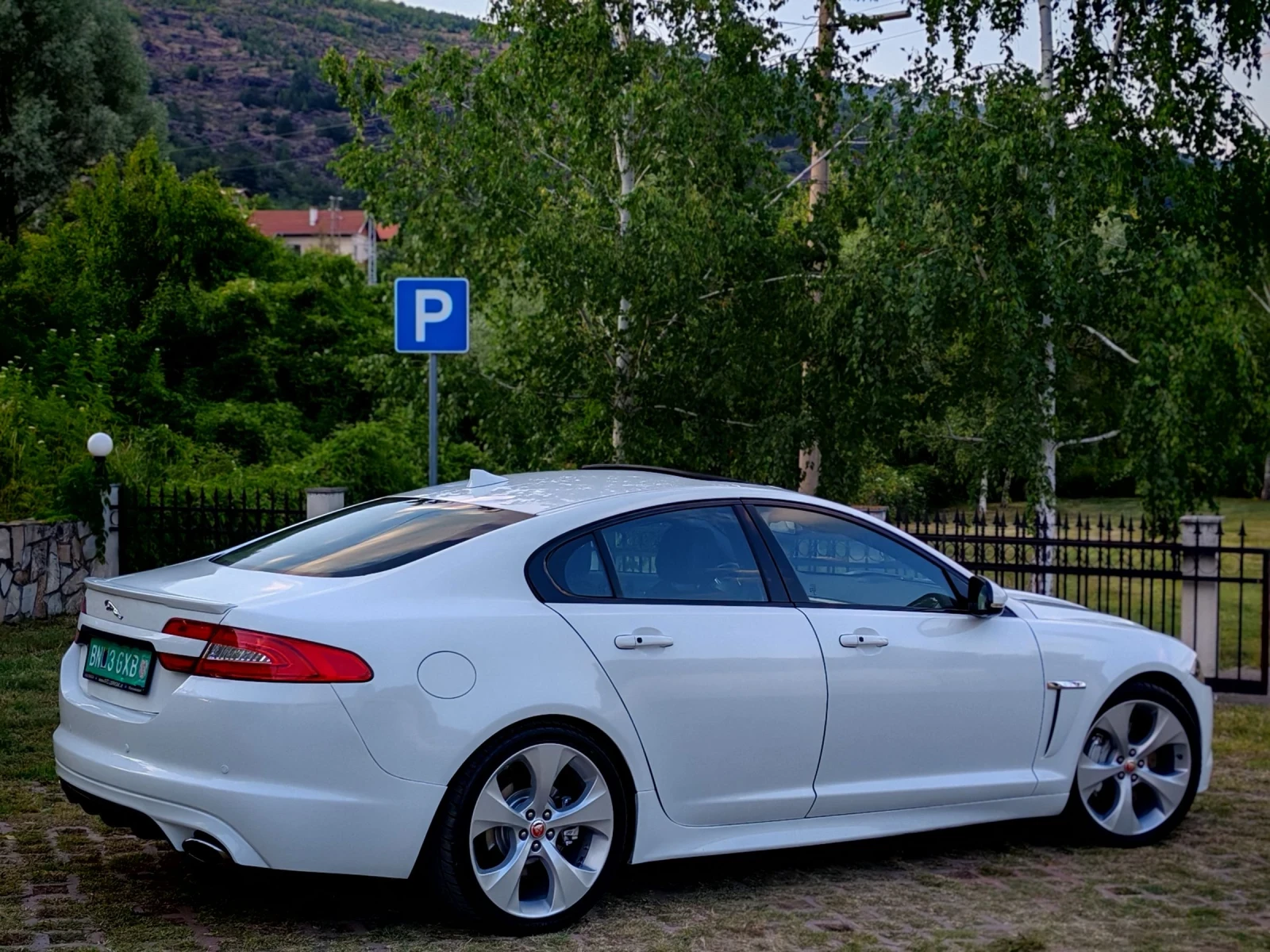 Jaguar Xf 3.0I V6(340)* SUPERCHARGED* 4X4* 8-ZF * , снимка 9 - Автомобили и джипове - 55192856