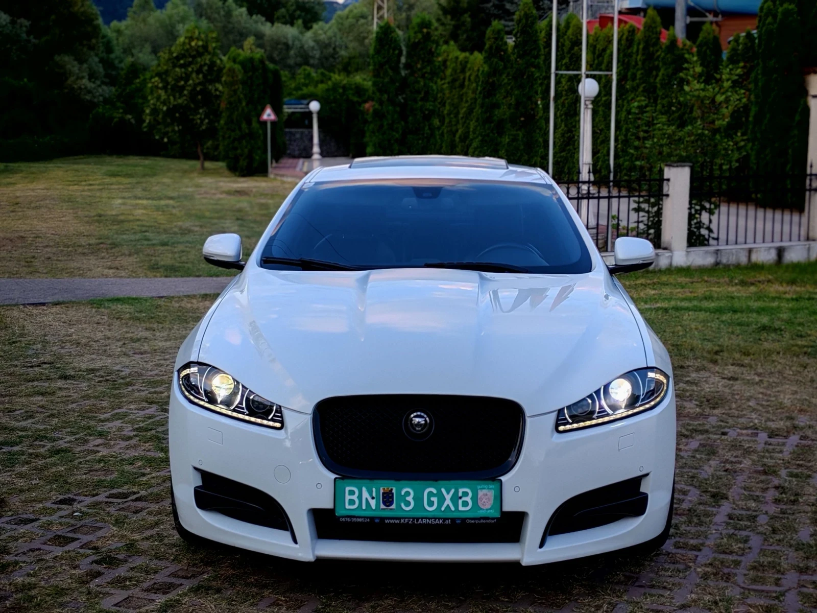 Jaguar Xf 3.0I V6(340)* SUPERCHARGED* 4X4* 8-ZF * , снимка 11 - Автомобили и джипове - 55192856