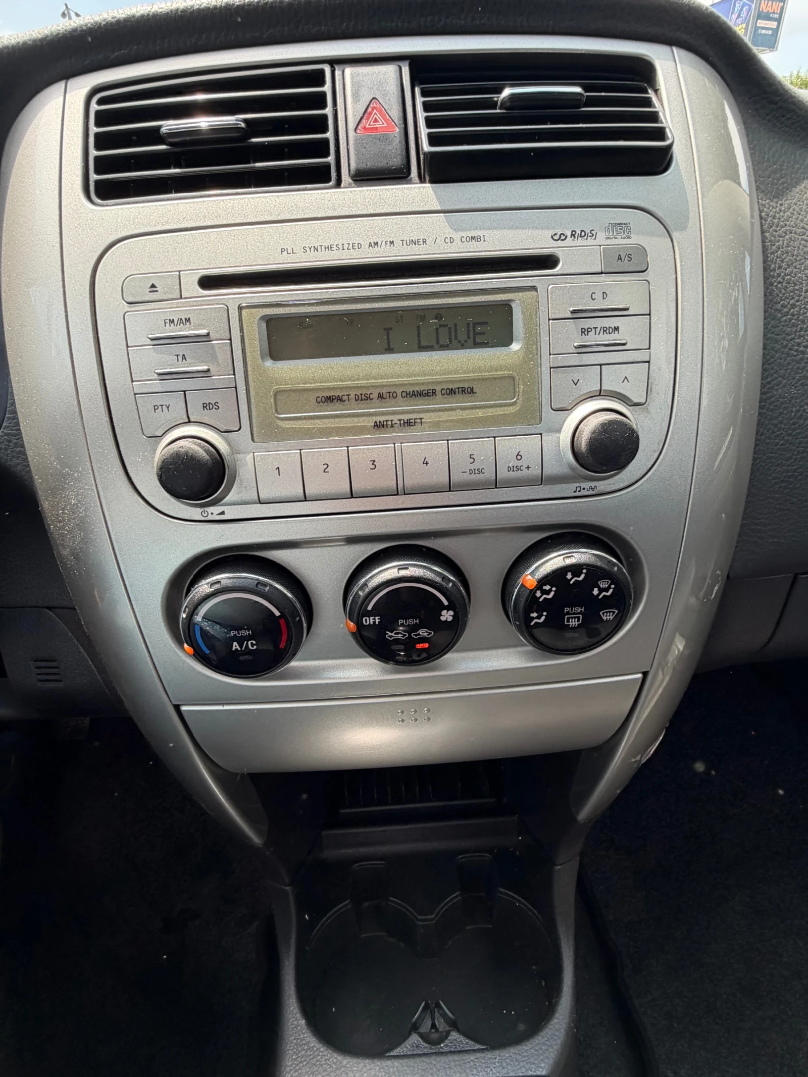 Suzuki Liana Бензин+ Газ- 4Х4, снимка 16 - Автомобили и джипове - 55379969
