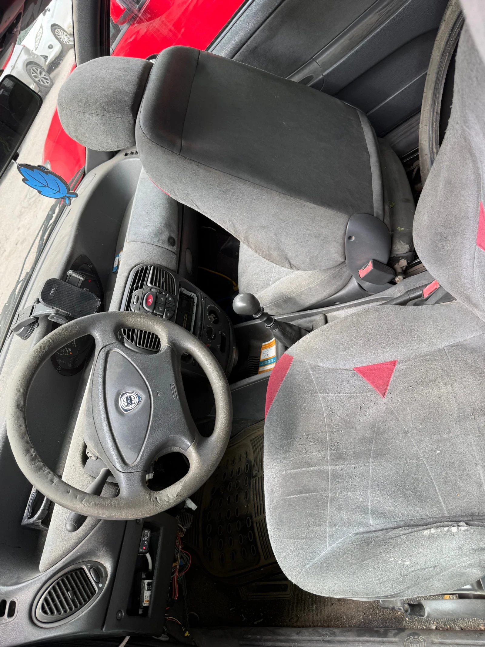 Lancia Y, снимка 6 - Автомобили и джипове - 55403272