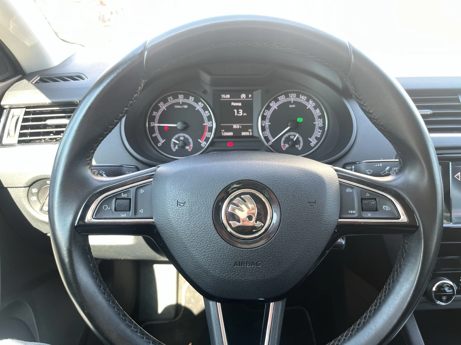 Skoda Octavia 2, 0 TDI 7DSG , снимка 15 - Автомобили и джипове - 55627933